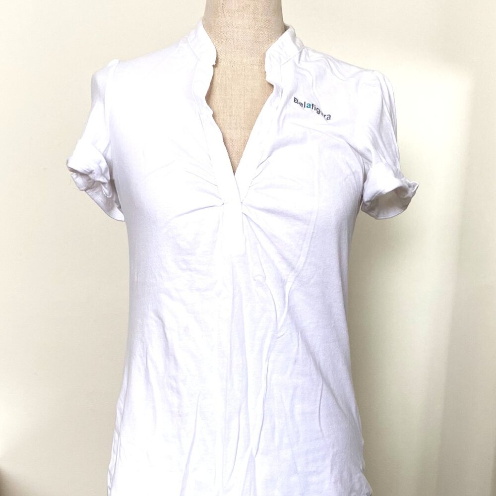 Belafigura White V-neck T-shirts